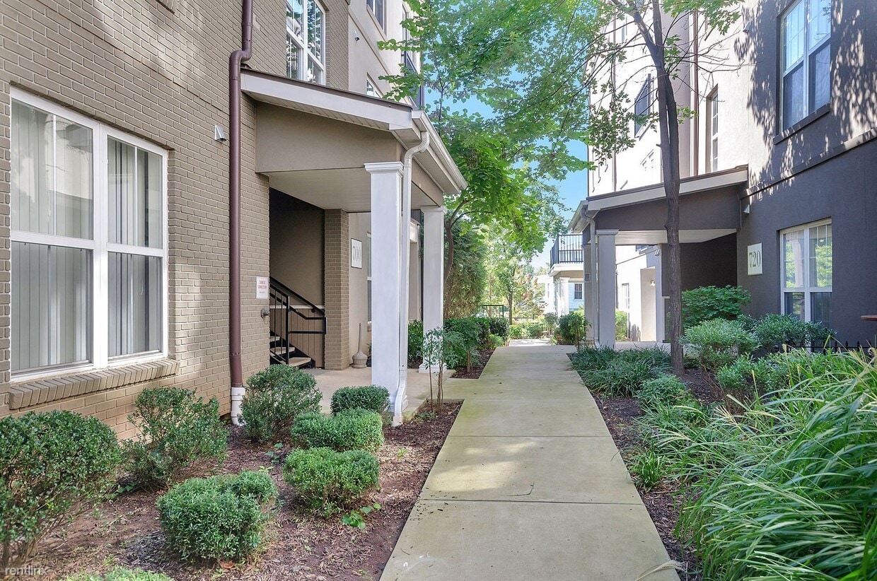 Primary Photo - 1 br, 1 bath House - 700 Walker Square Uni...