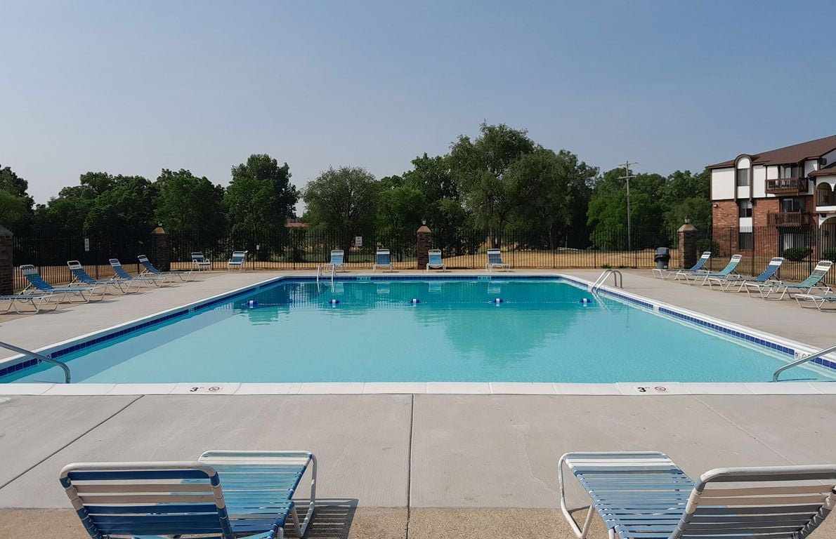 Brookside Apartments 4201 W Dickman Rd Springfield, MI Apartments