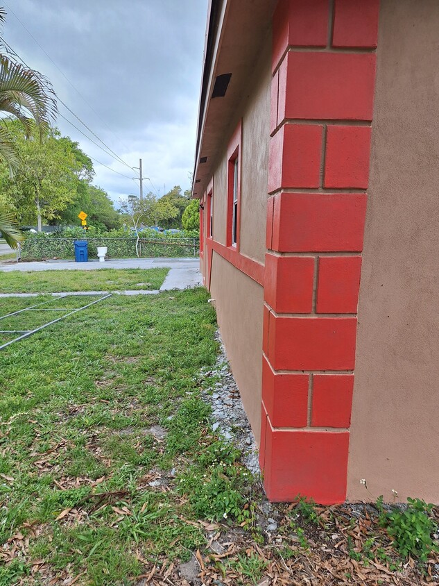 Photo - 1151 NE 211th St (Miami, FL)