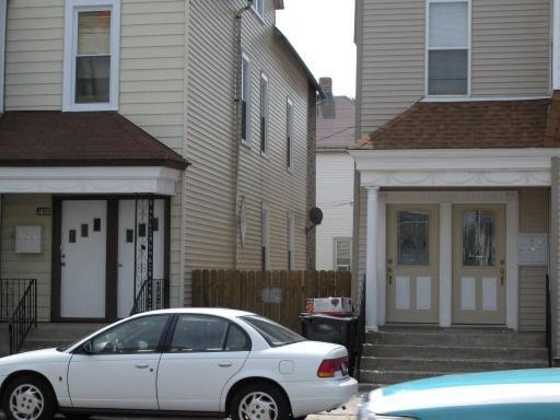 Primary Photo - 3459 W Diversey Ave