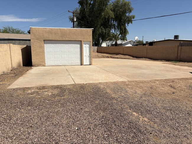 Building Photo - 7728 E McKinley St