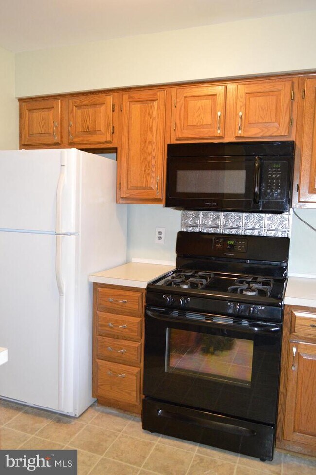 26 Brian Dr, Carlisle, PA 17015 House Rental in Carlisle, PA