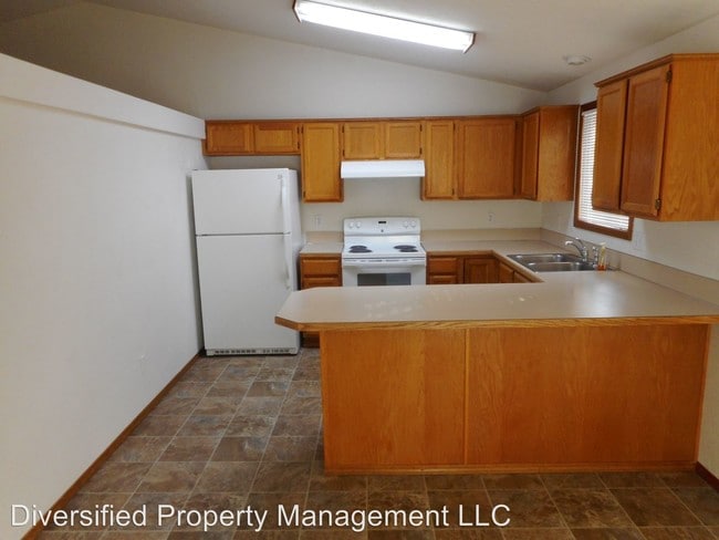Building Photo - 3 br, 2 bath House - 226 Goldfish Farm Rd