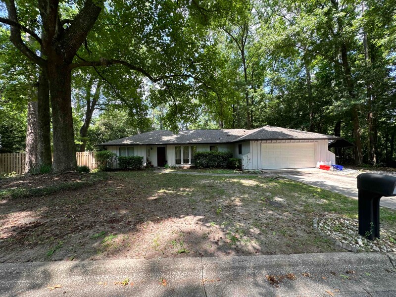 Primary Photo - 2036 NW 34th St