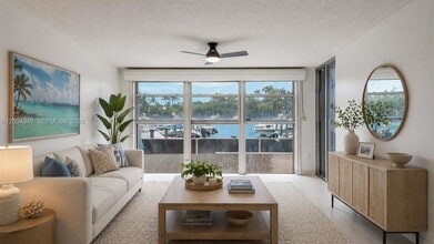 Building Photo - 1700 NW N River Dr