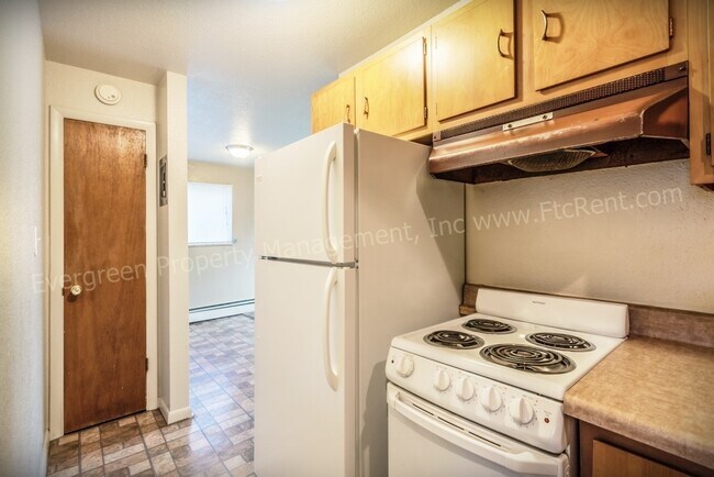 Foto del edificio - 1301 Burton Ct