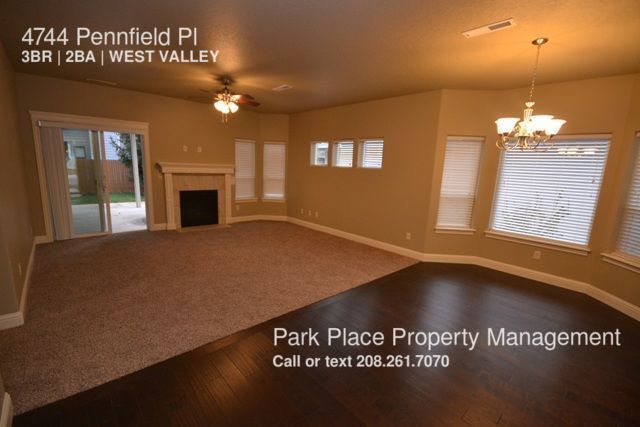 Primary Photo - 4744 N Pennfield Pl
