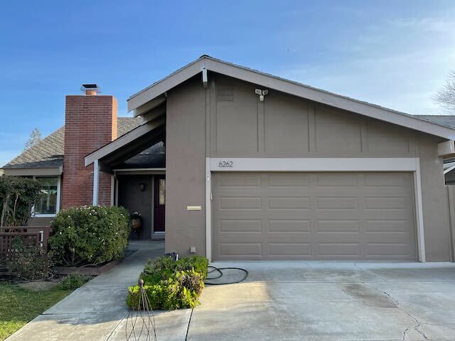 Building Photo - 6262 Camino Verde Dr