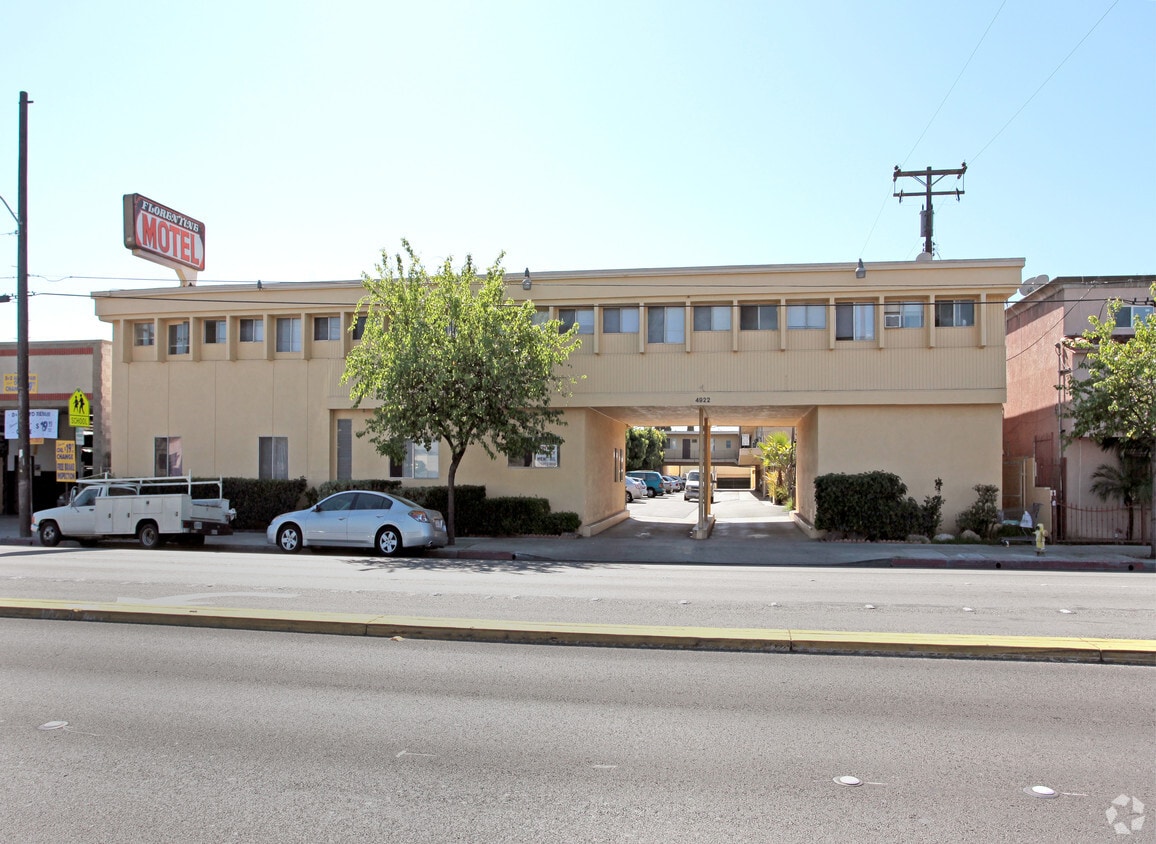 Building Photo - 4922 Florence Ave