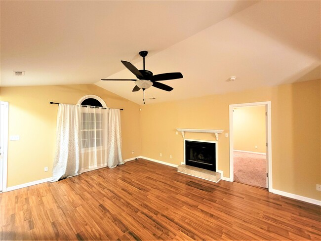 Foto del edificio - 2640 Strickland Bridge Rd