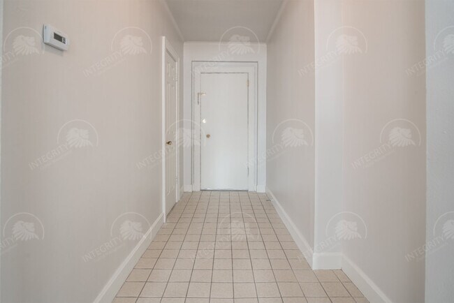 Foto del edificio - 229 Ward Pkwy