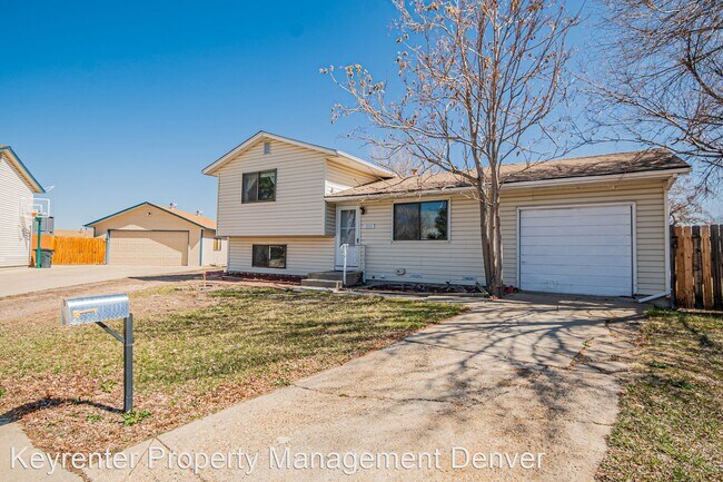 Foto del edificio - 2 br, 2 bath House - 8332 Vine Place