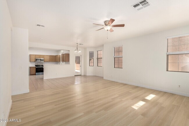 Building Photo - 4382 E Selena Dr