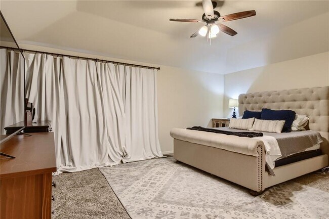 Building Photo - 104 Calypso Dr