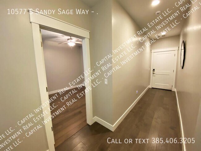 Building Photo - 10577 S Sandy Sage Way