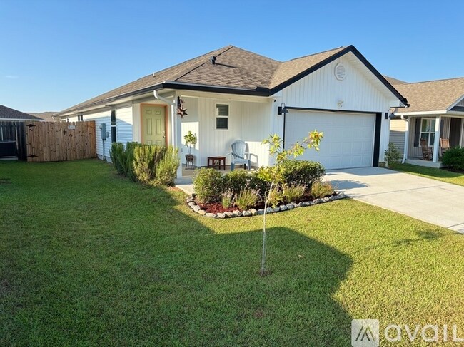 Foto del edificio - 5236 Peach Dr