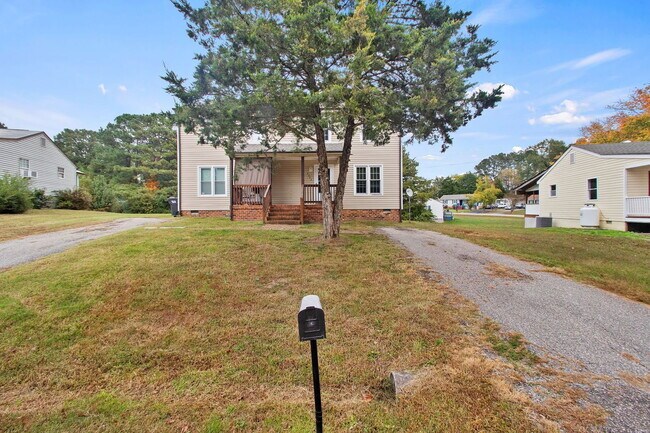 Building Photo - 2223 Bowlin Ct