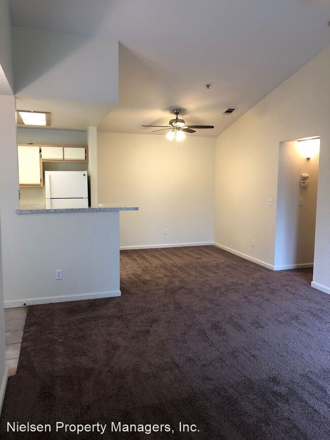 Building Photo - 3836 Annadale Ln