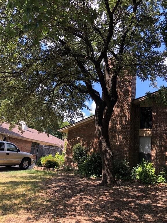 302 Hollandale Cir, Arlington, TX 76010 Townhome Rentals in Arlington