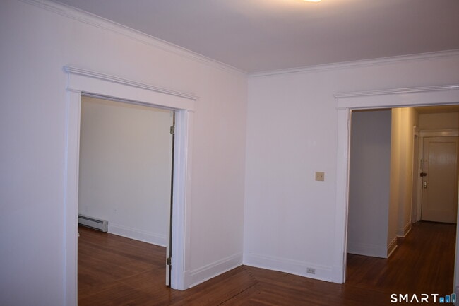 Building Photo - 745 Orange St