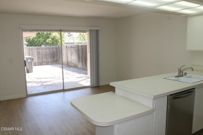Building Photo - 2627 Hartland Cir
