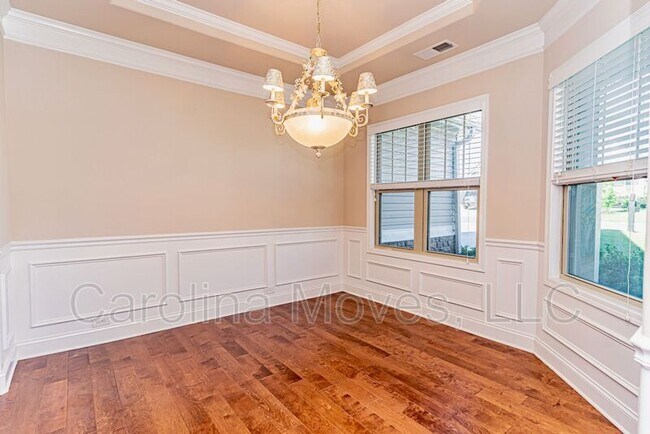 Foto del edificio - 12 Glenmora Rd