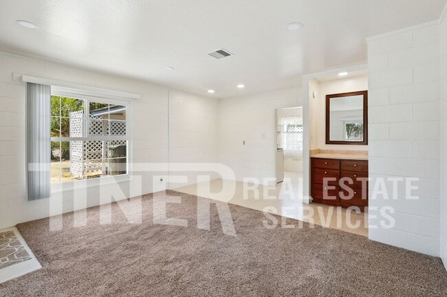 Building Photo - 2723 Cabernet Way