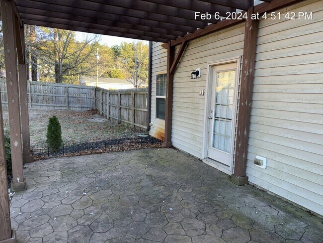 Foto del edificio - 118 Blackhawk Lane