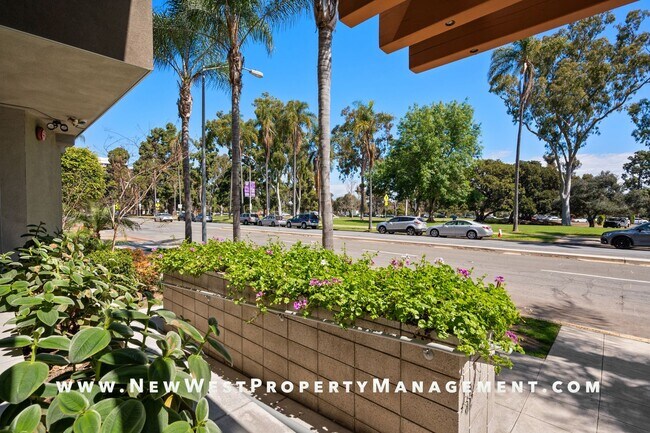 Foto del edificio - Banker's Hill 2 Bedroom at Park at Sixth, ...