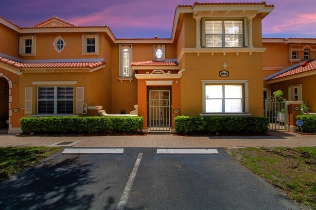 Building Photo - 8544 NW 140th Terrace