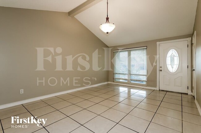 Building Photo - 6803 Fernfield Ct