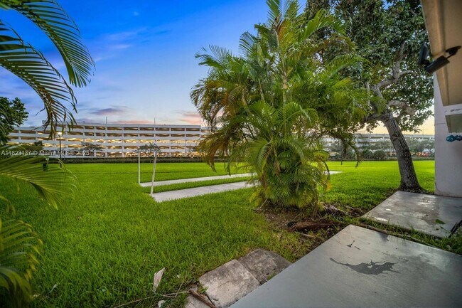 Building Photo - 7344 SW 82nd St