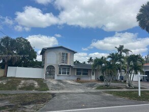 Building Photo - 17045 NW 78th Ave