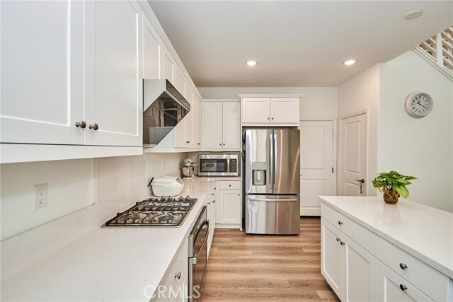 Building Photo - 8788 Newview Pl