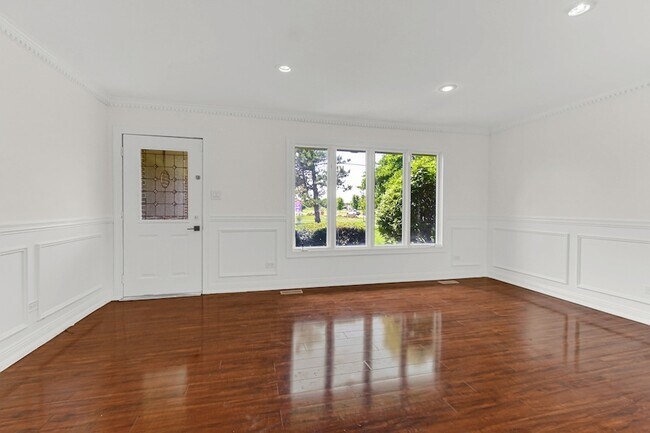 Foto del edificio - 3252 87th St