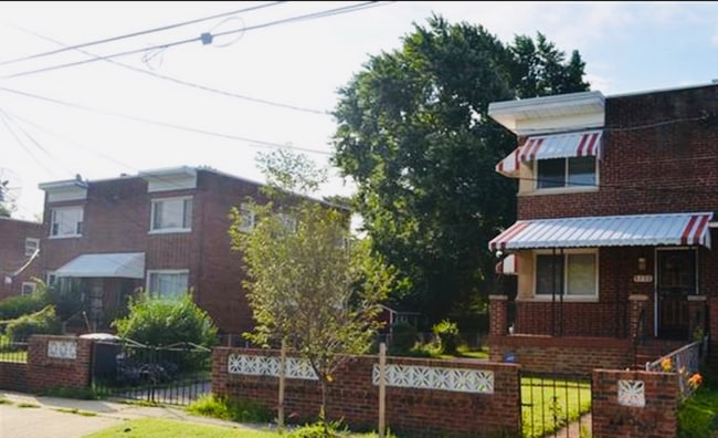 Foto del edificio - 5703 18th Ave