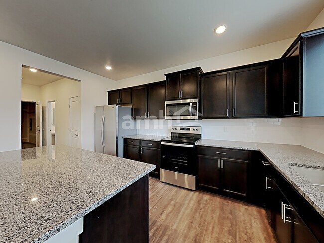 Foto del edificio - 19216 16th Ave Ct E
