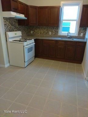 Primary Photo - 39 Hanford St