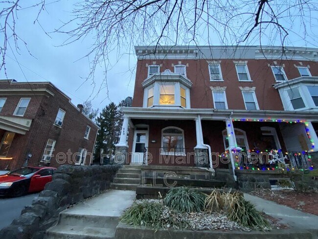 Foto del edificio - 220 Ruby St