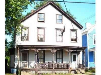 Foto del edificio - 243-245 McCullough St