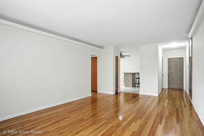 Foto del edificio - 9207 Skokie Blvd
