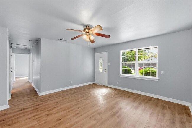 Foto del edificio - 6214 Club Terrace