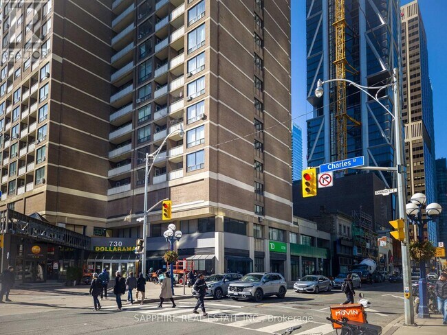 Building Photo - 55 Charles St E