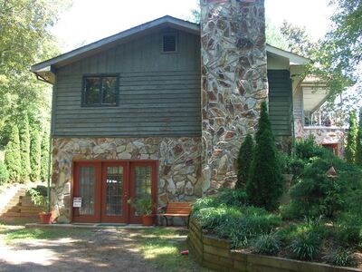 Building Photo - 530 Marble City Rd
