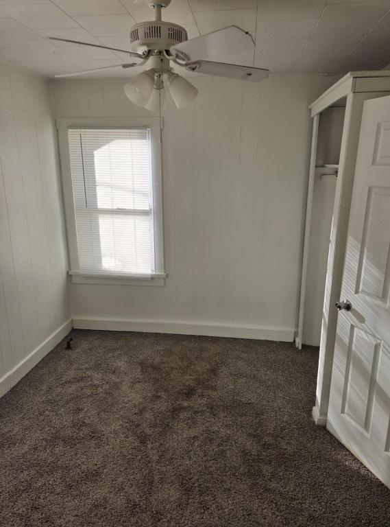 Building Photo - 604 Grove St