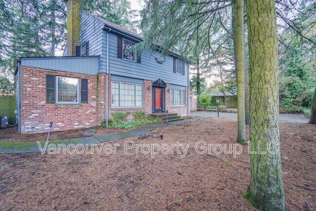 Building Photo - 1110 S Lieser Rd