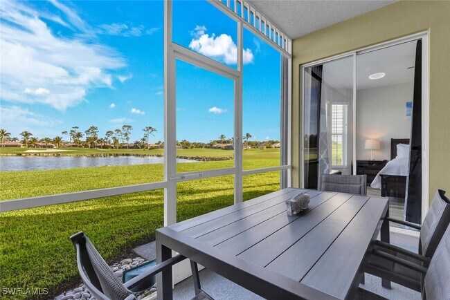 Foto del edificio - 7895 Mahogany Run Ln