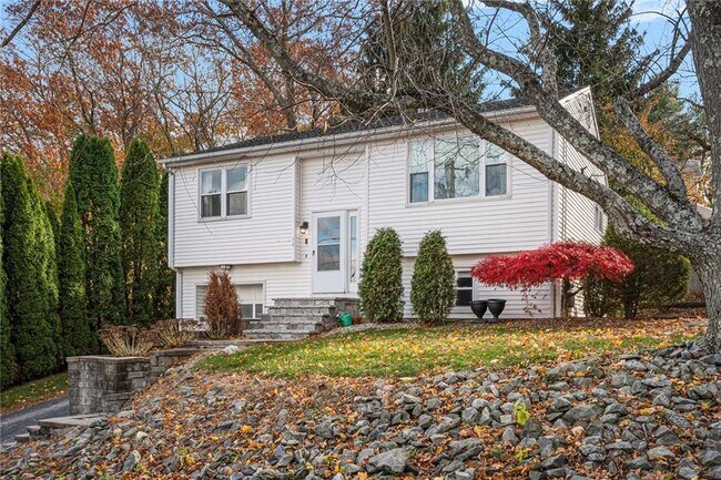 Foto del edificio - 40 Paolino St