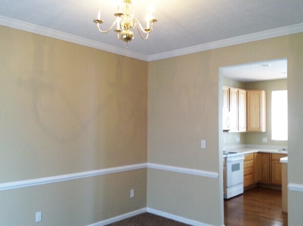 Foto del edificio - 6576 Riverbend Drive