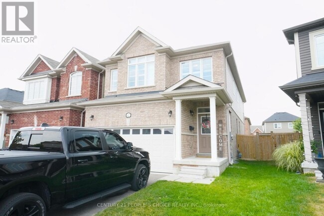 Building Photo - 42 Hutton Cres